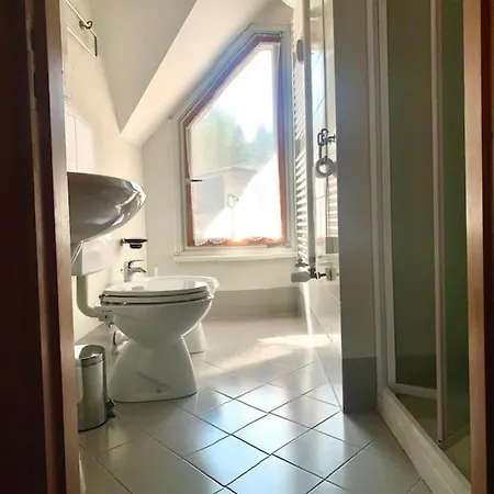 Ai Piedi Del Cervino